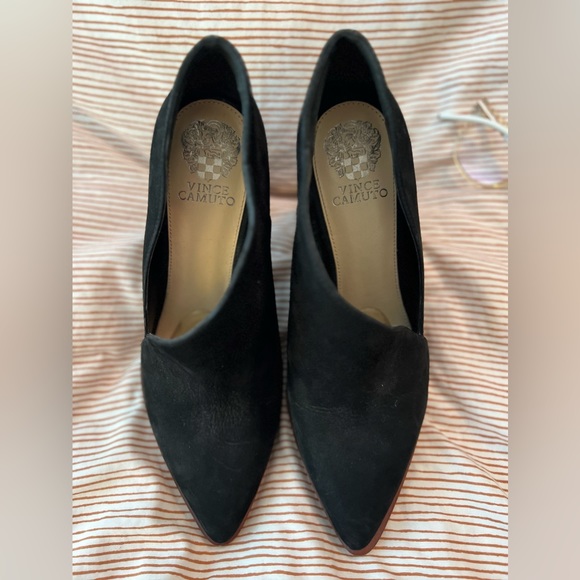 Vince Camuto Bootie Cutouts - Barely Worn, Genuine Suede Leather, Great Shape - Picture 3 of 7